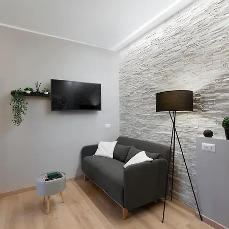 Super Modern And Design Apartment, A Due Passi Dai Navigli