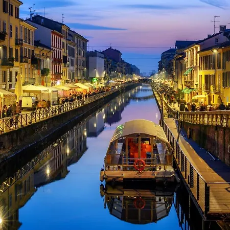 Super Modern And Design Apartment, A Due Passi Dai Navigli Milan